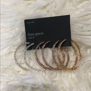 Free press hoop variety pack